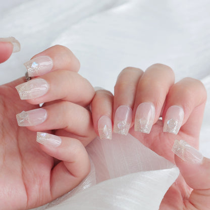 Schmetterlings-verzierte Press-On Nagelset