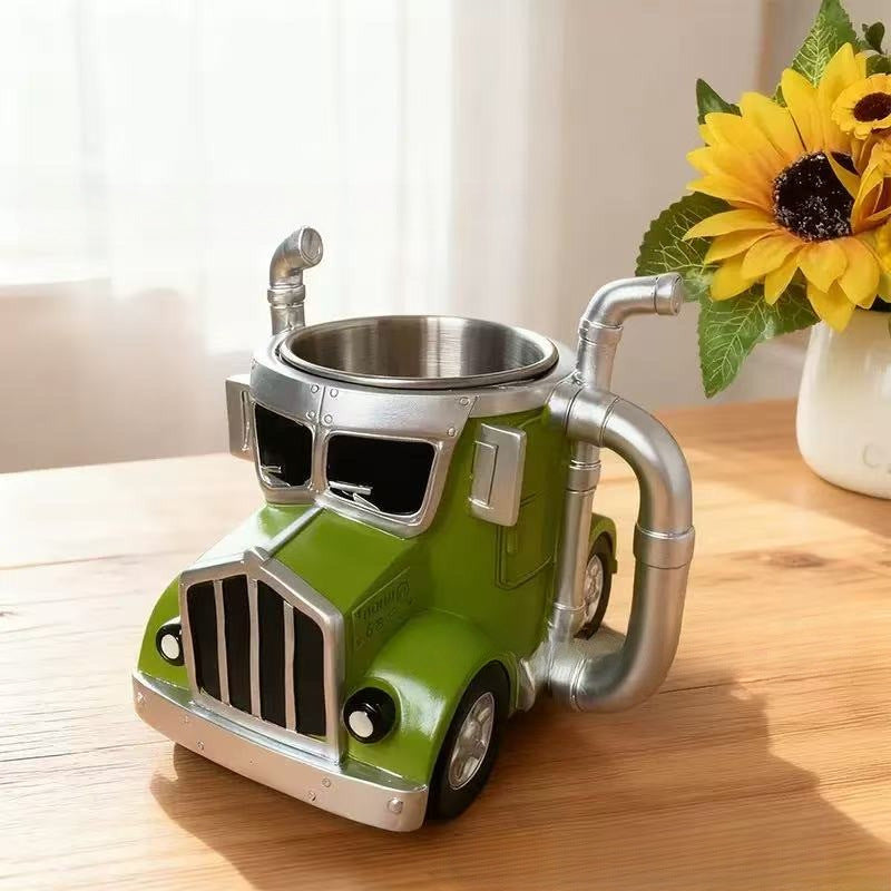 Tasse im Trucker-Design Brehn