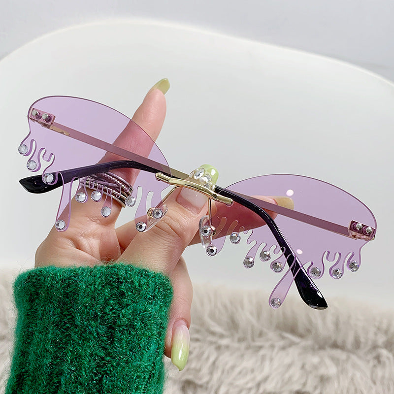 Damen auffällige Sonnenbrille im flüssigen Design Brehn