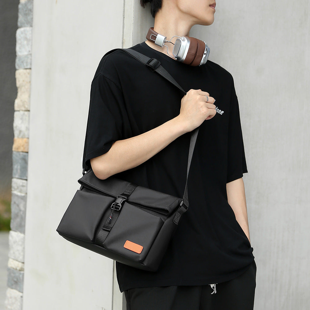 Vielseitige wasserdichte Messenger-Tasche Brehn