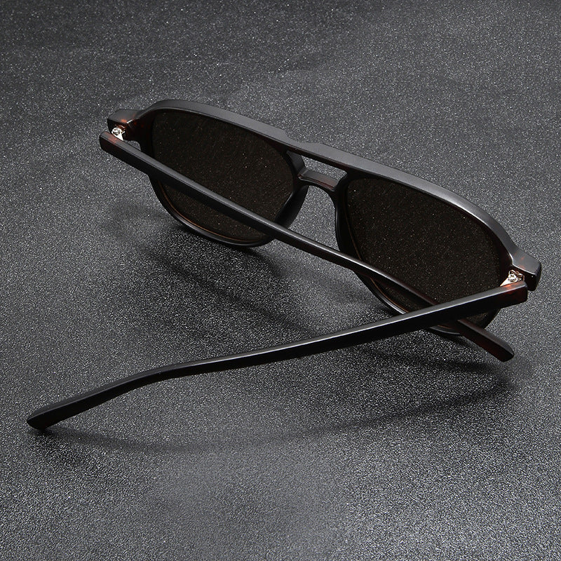 Damen Designer-Sonnenbrille mit modischem Schildpatt-Rahmen und UV-Schutz Brehn