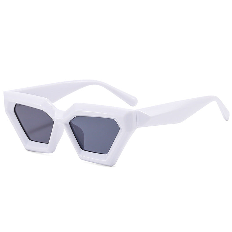Damen Geometrische Sonnenbrille mit modernem Design Brehn
