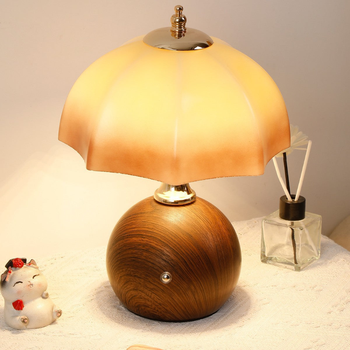 Dekorative Tischlampe