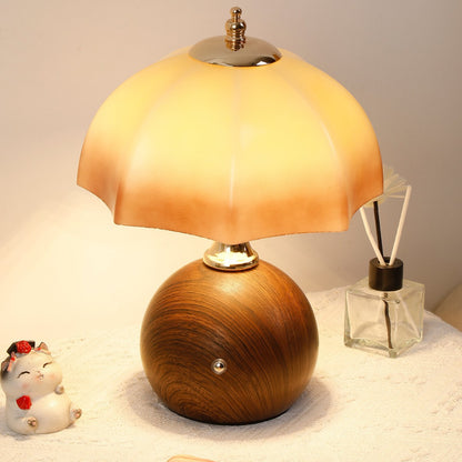 Dekorative Tischlampe