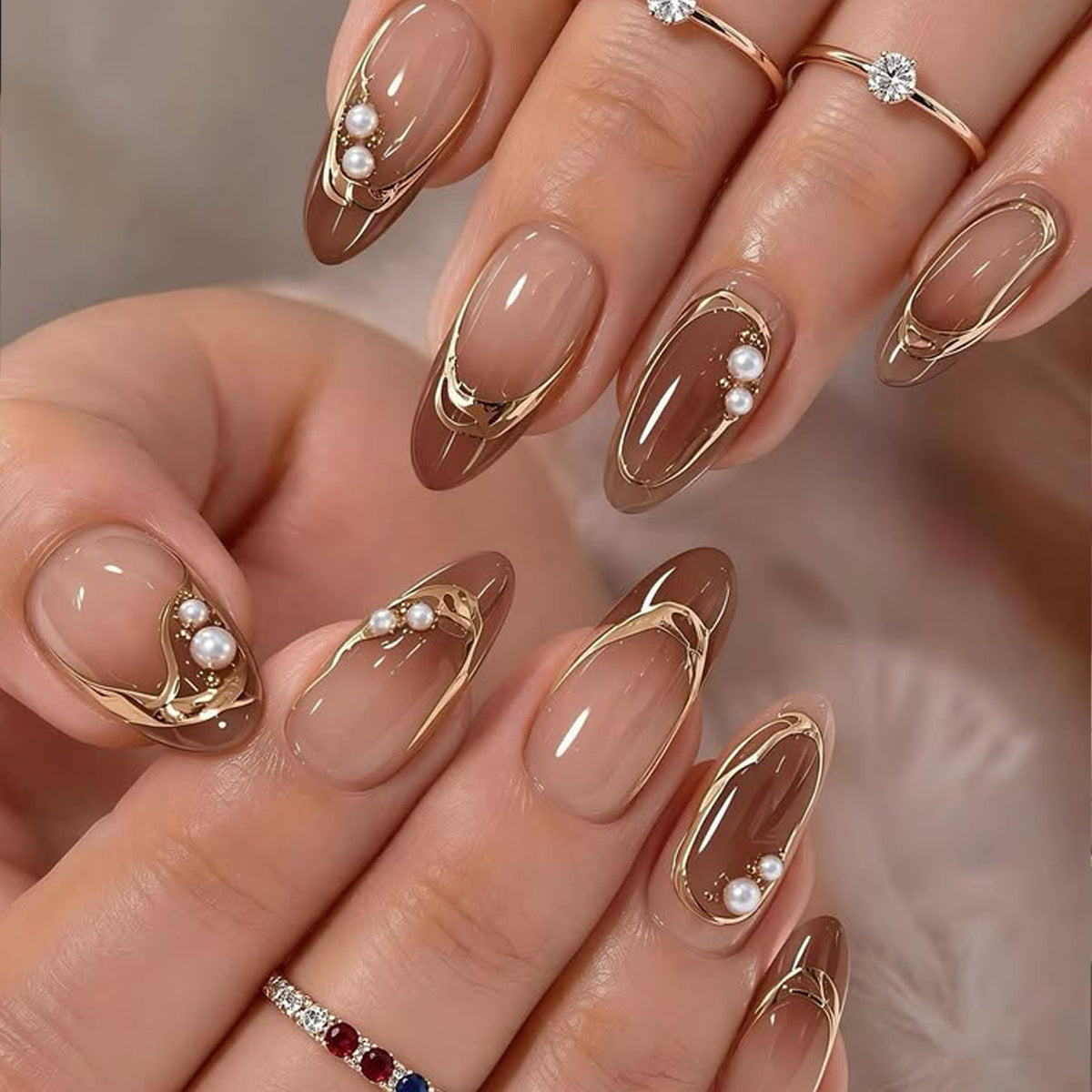 Elegante Perlen-Akzent Stiletto Nagelkunst Verlängerungen Brehn