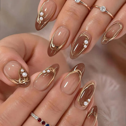 Elegante Perlen-Akzent Stiletto Nagelkunst Verlängerungen Brehn