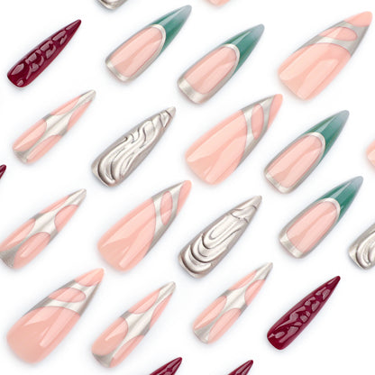 Kunstvolle Stiletto-Nägel mit Glitzer- und Metallic-Effekten Brehn