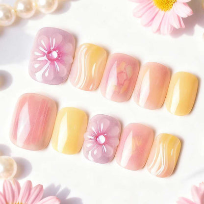 Künstlerisches Floral Press-On Nails Set Brehn