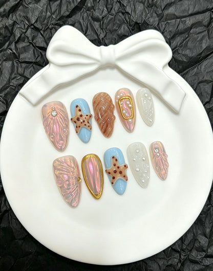 Dekorative Press-On Nagelkunst Set mit einzigartigen maritimen Designs
