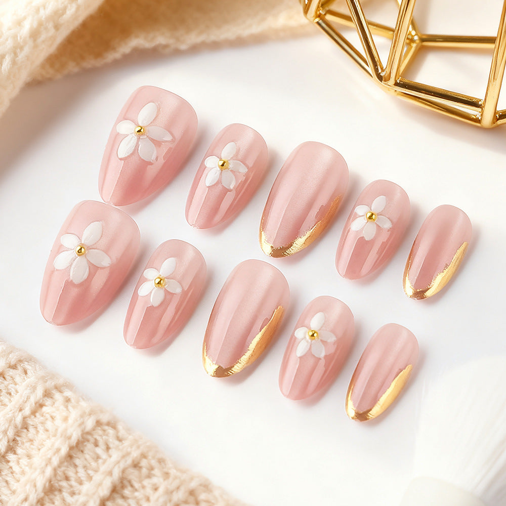 Blumenverzierte Gel-Nagelkunst Brehn