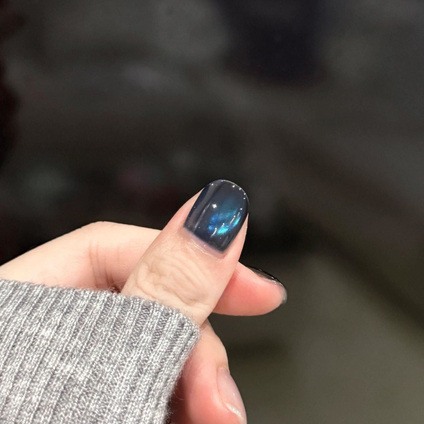 Kunstnägel mit Elegantem Sternendesign und Schimmernden Effekten Brehn
