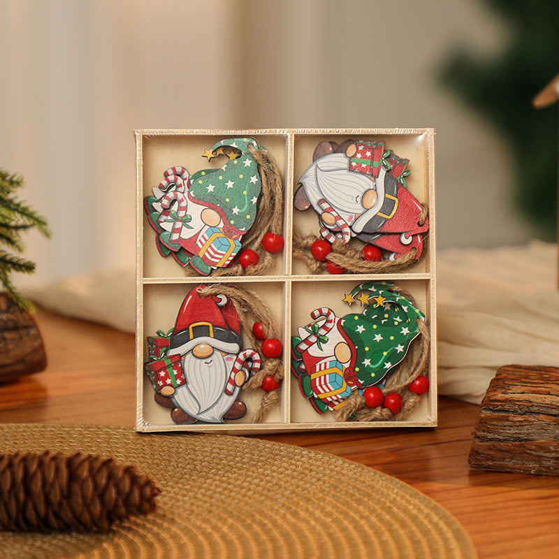 Dekorative Weihnachtsanhänger im Gnom-Design Brehn