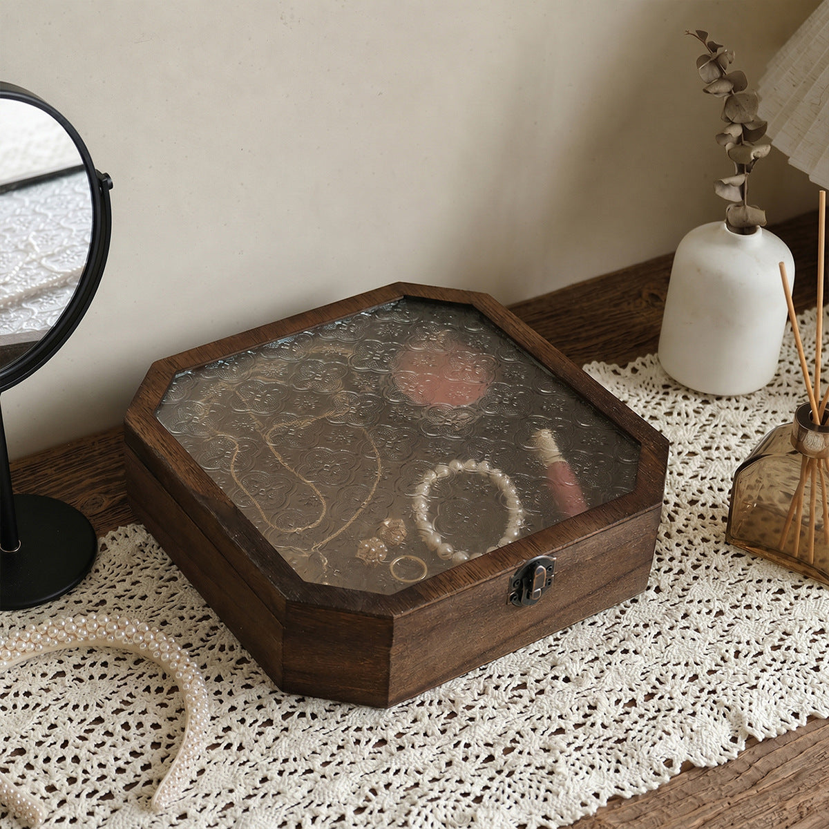 Vintage achteckige Holz-Schmuckbox