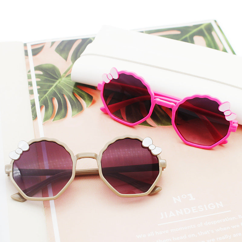 Damen verspielte Sonnenbrille im kreativen Design Brehn