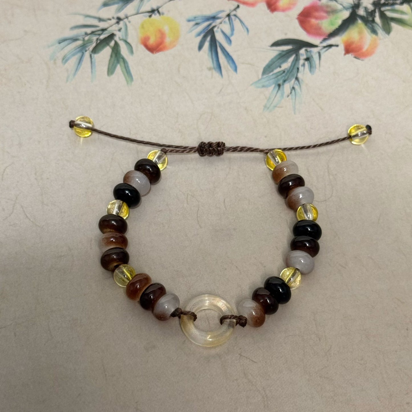 Verstellbares Edelstein- und Glasperlenarmband Brehn
