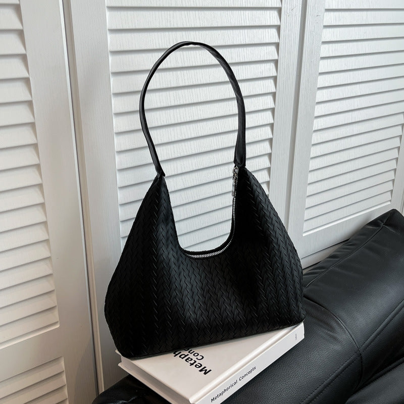 Texturierte Gewebte Schultertasche Brehn
