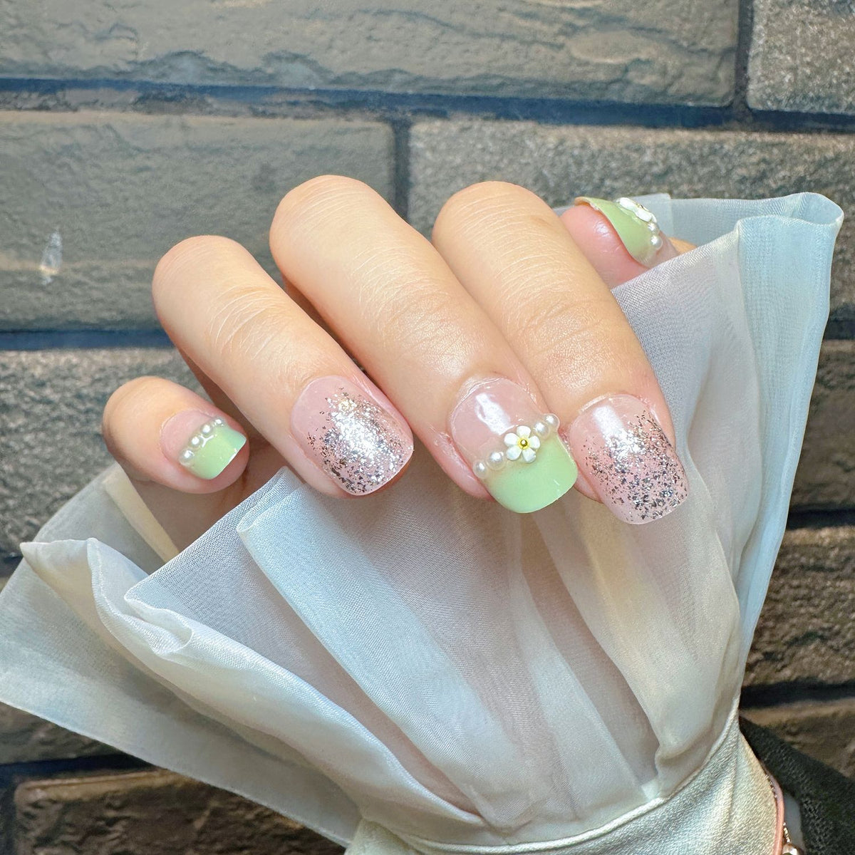 Dekorative Nagelkunst Brehn