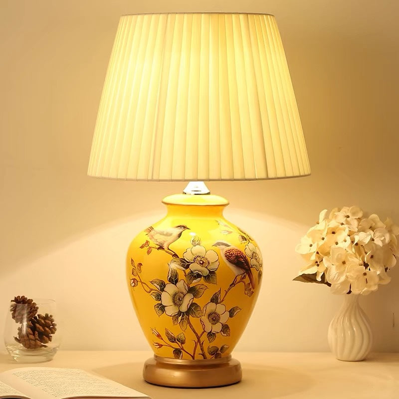 Elegante Florale Tischlampe