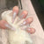 Elegantes Stiletto Press-On Nagelset mit komplexen Designs Brehn