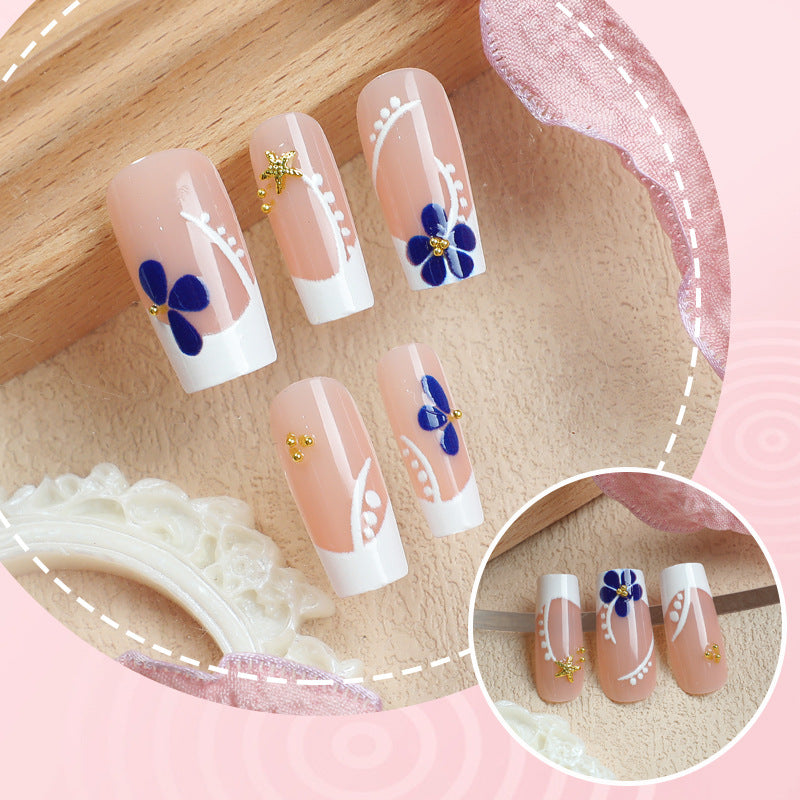Künstlerische Floral Press-On Nagelkunst Brehn