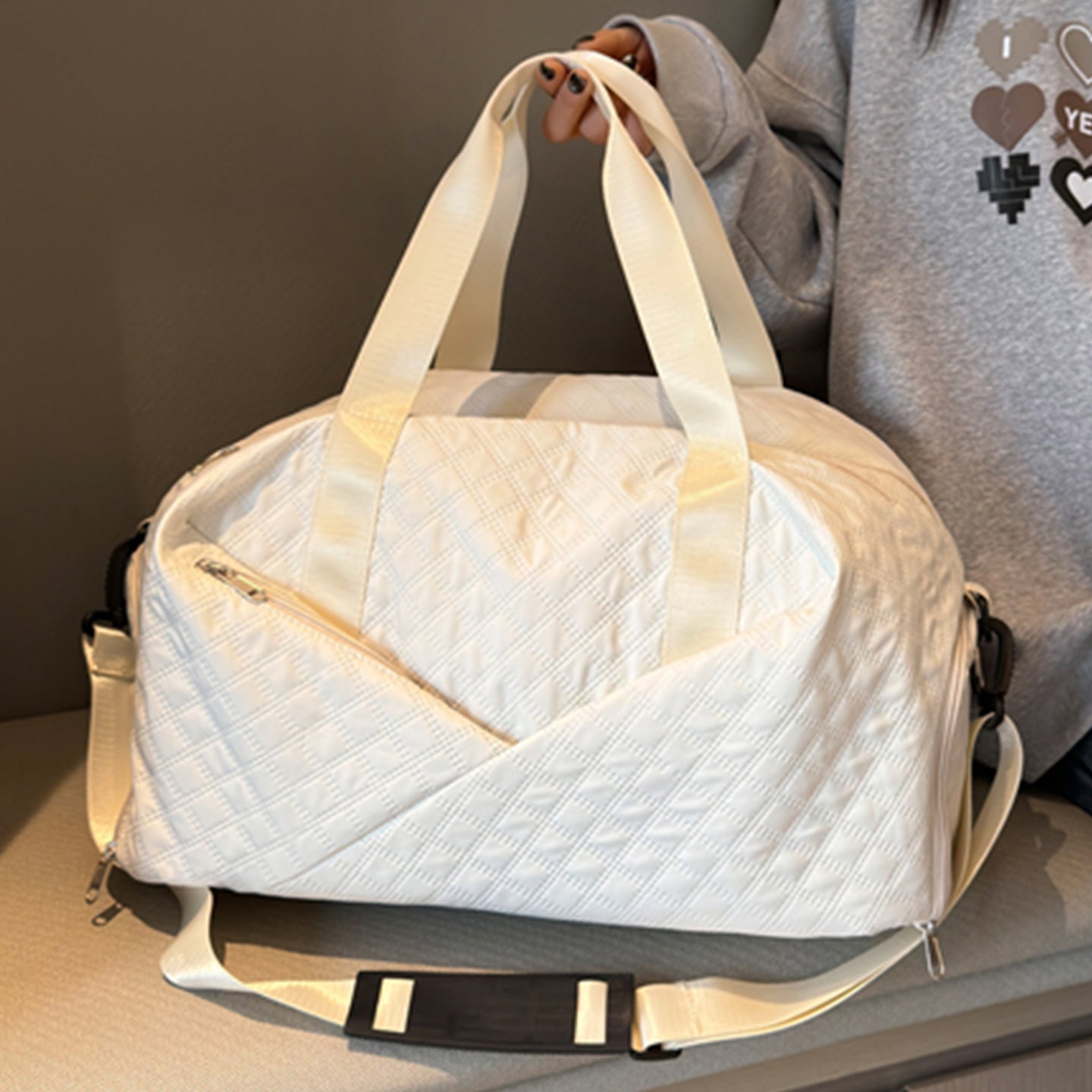 Sportliche Reisetasche mit Elegantem Steppmuster Brehn