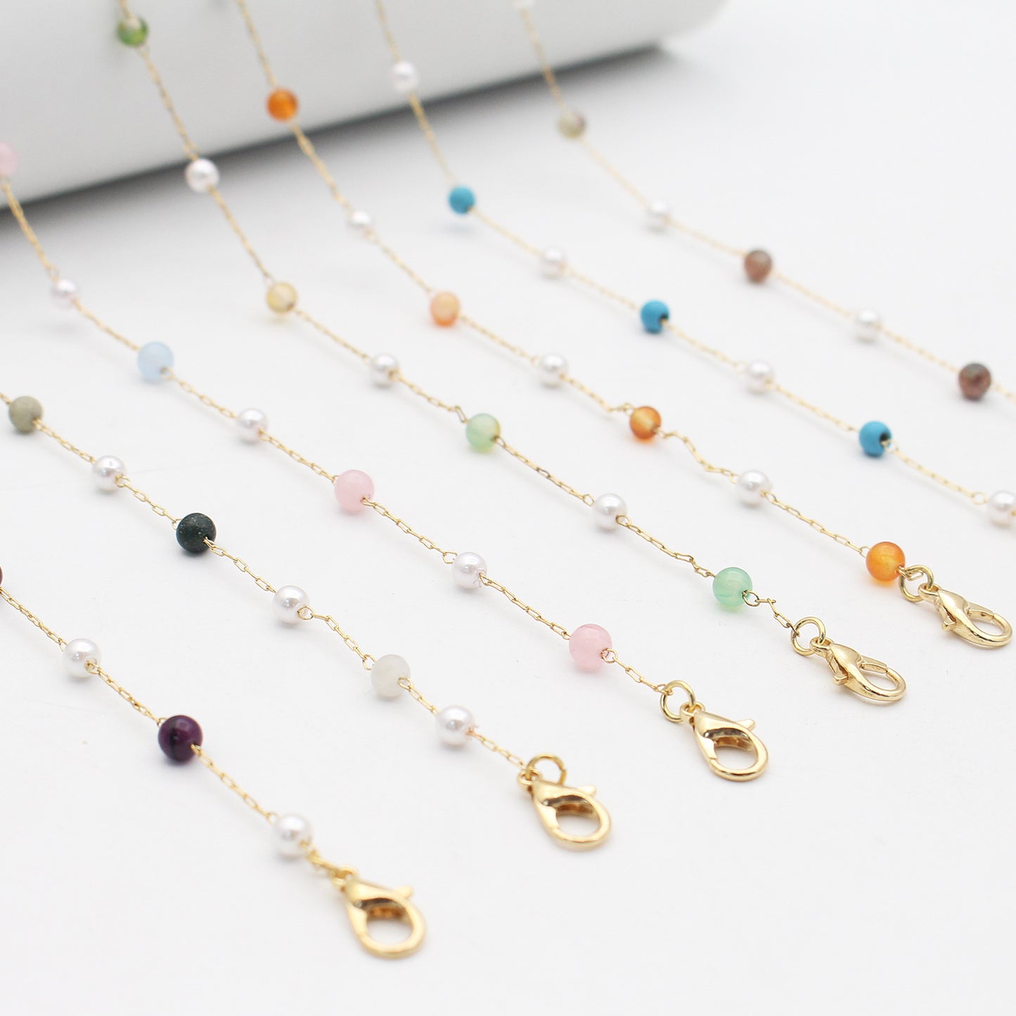Elegante Mehrfarbige Brillenkette Brehn