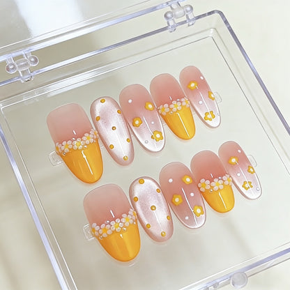 Künstlerisches Blumendesign-Press-On-Nagelset Brehn
