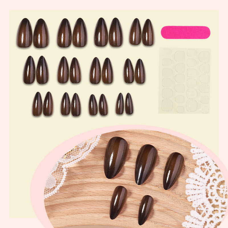 Kunstnagelset mit eleganten Tropfenformen Brehn