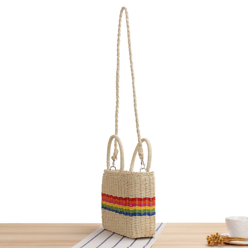 Bunte Korbtasche mit Einzigartigen Details Brehn