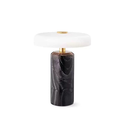 Dekorative Tischlampe