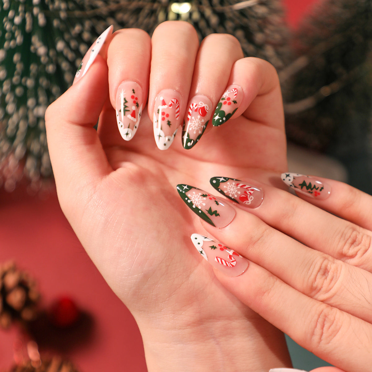 Trendige Weihnachtskunst Fingernägel Brehn