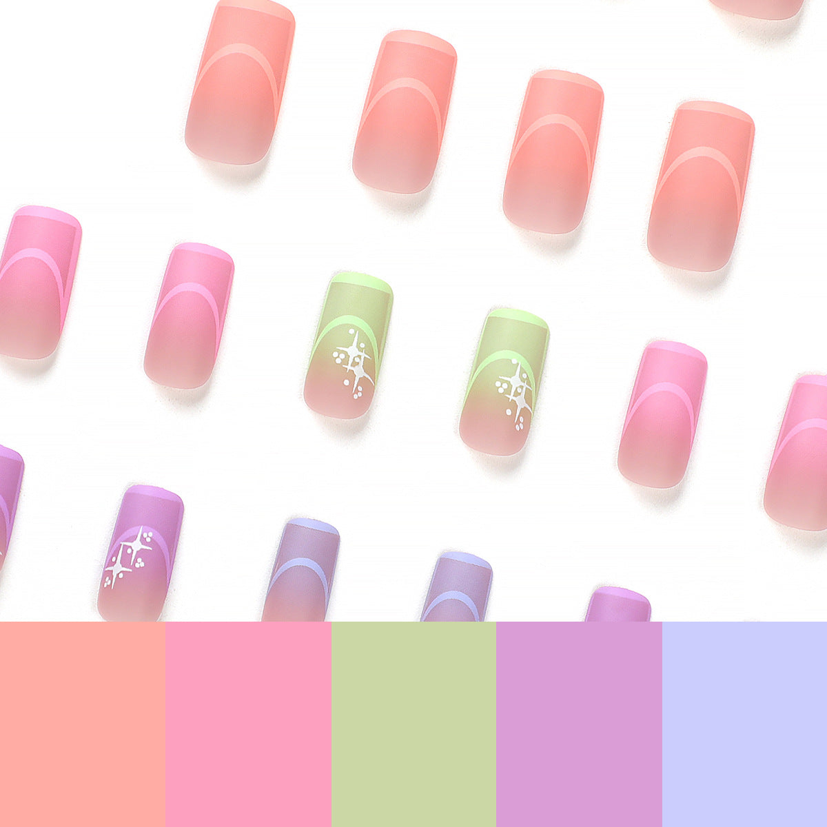 Kunstvolle Nagelverlängerungen im modernen Design mit geometrischen Verzierungen Brehn