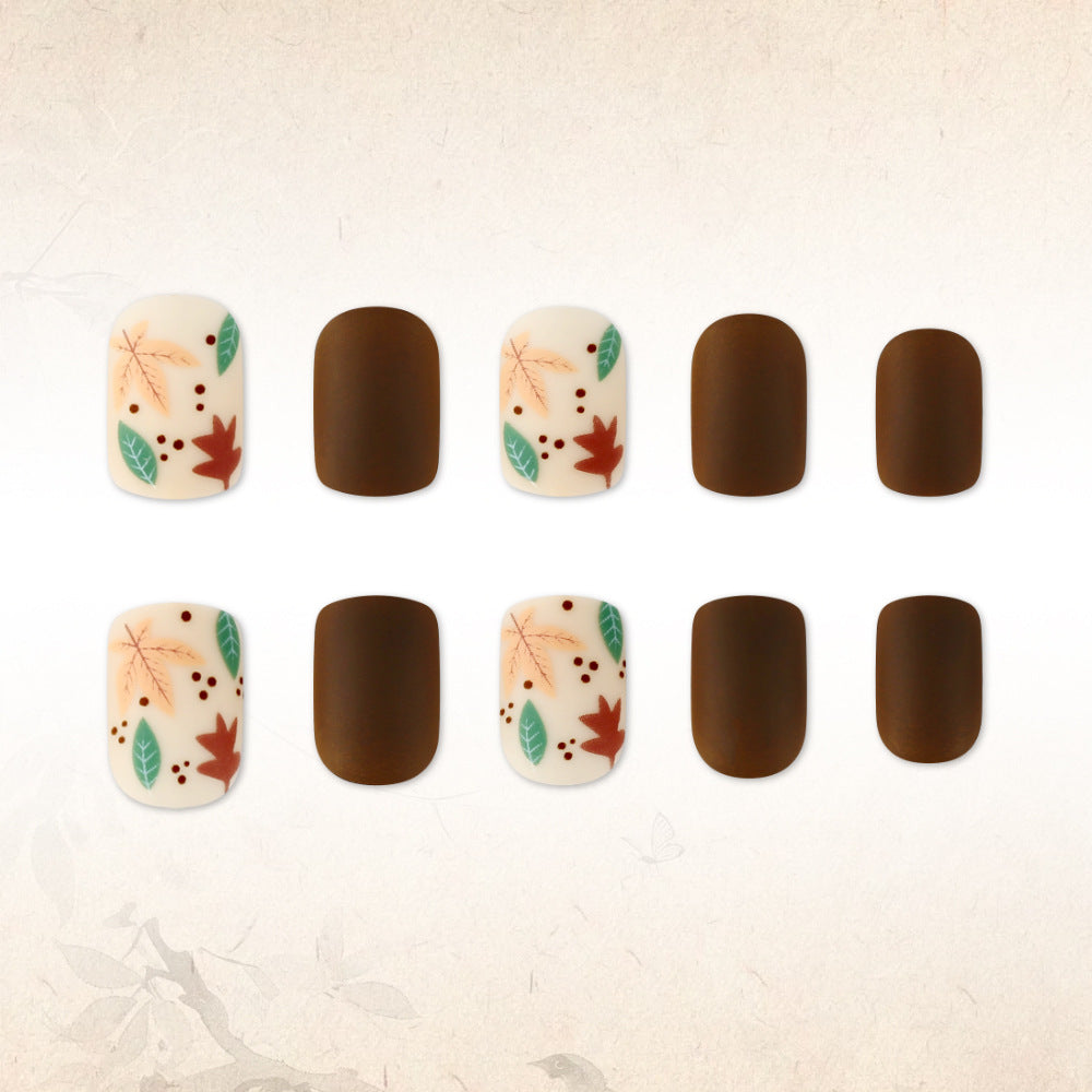 Herbst-Themen Nagelkunst Brehn
