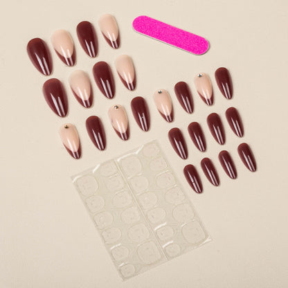 Elegante Stiletto-Nagelspitzen