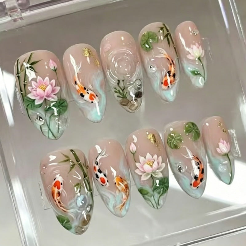 Künstlerisches Floral Press-On Nagelset Brehn