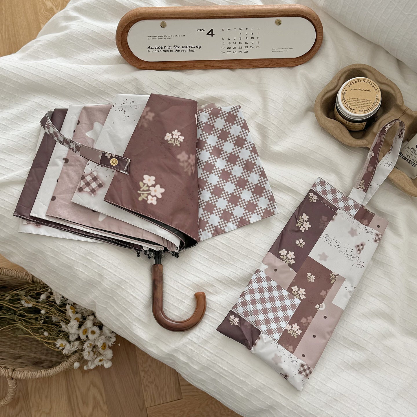 Damen Faltbarer Regenschirm mit exklusivem Patchwork-Design Brehn