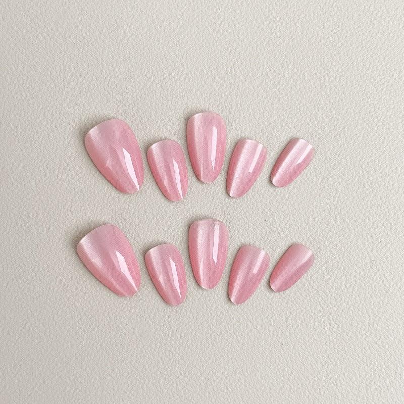 Elegante Kunstnägel mit Hochglänzendem Finish Brehn