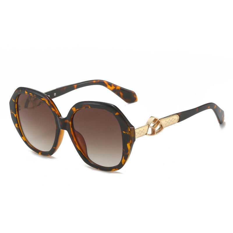 Damen Oversized Sonnenbrille mit goldenen Akzenten Brehn