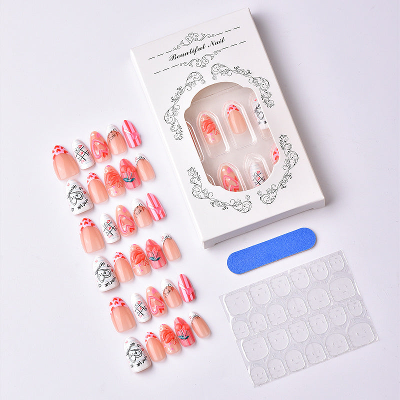 Kreatives Herz-Nageldesign Set Brehn