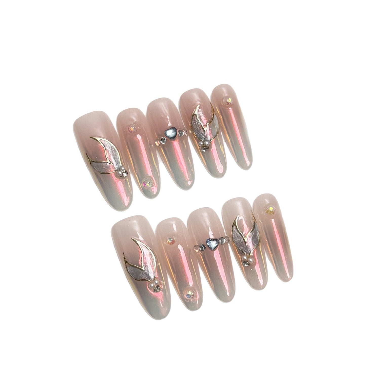 Elegante Stiletto Press-On Nagelverzierungen Brehn