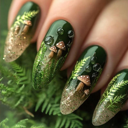 Glamouröses Kunstnagelset mit elegantem Glitzer- und Designakzenten Brehn