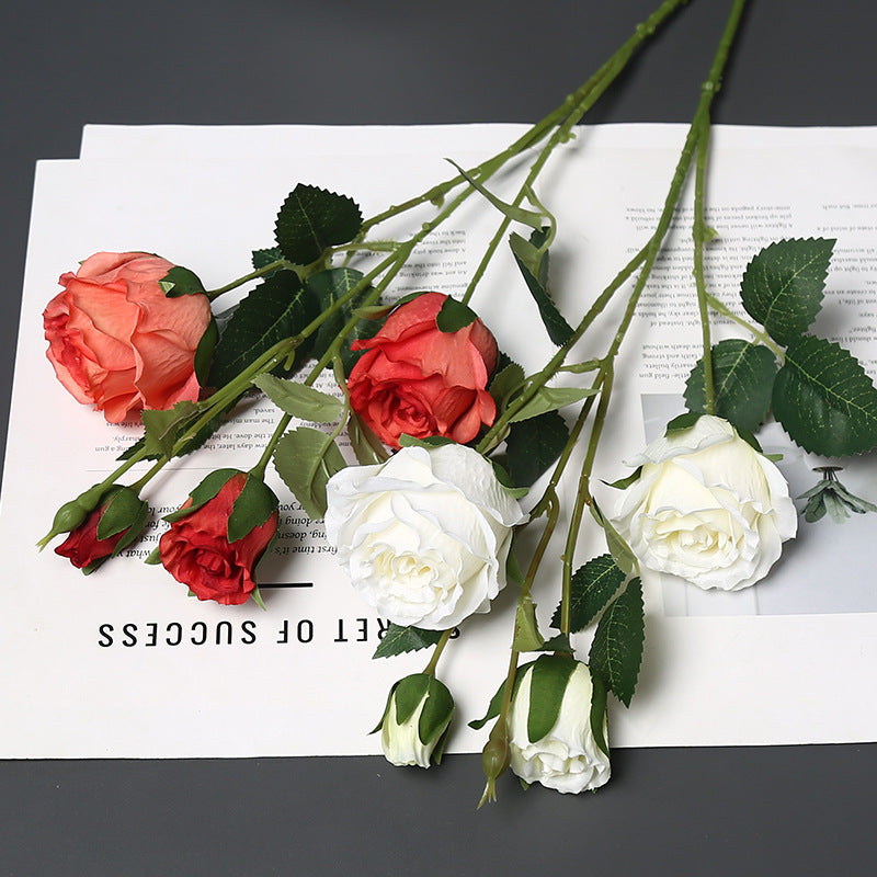 Realistischer Künstlicher Rosenstiel