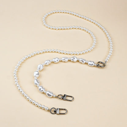 Elegante Perlen- und Kettenhalskette Brehn