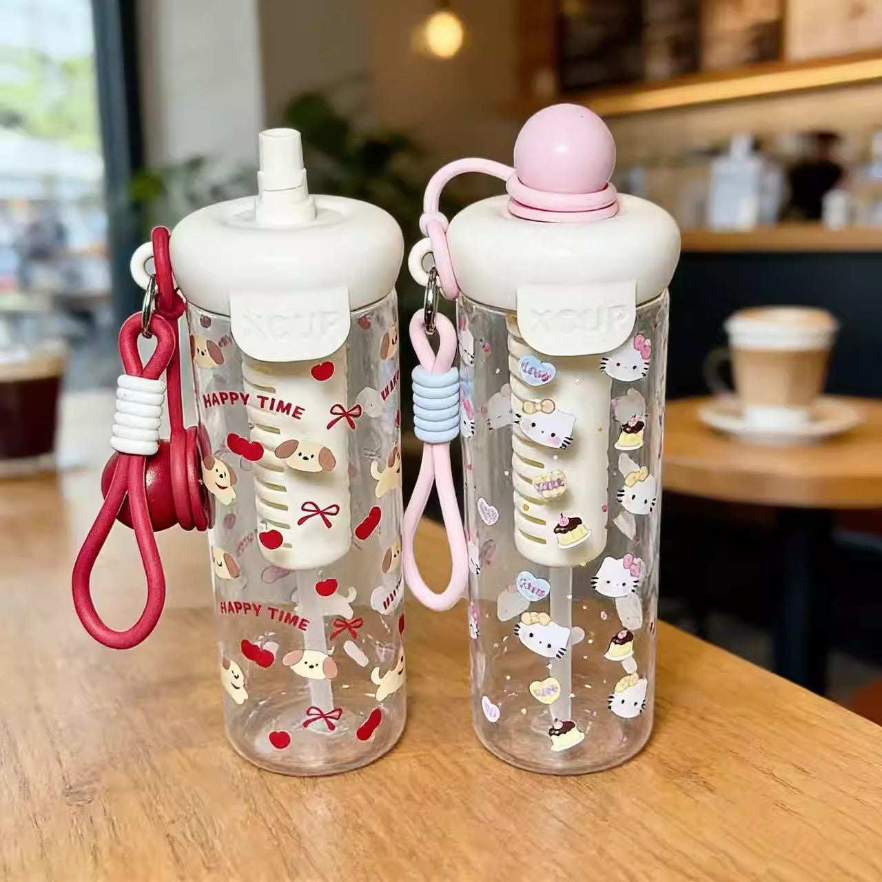 Damen Wasserflasche mit fröhlichem Motiv und praktischem Tragegriff Brehn