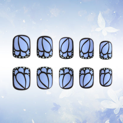 Künstlerisches Floral-Nageldesign Brehn