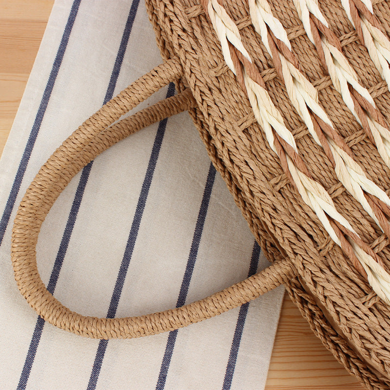 Korbtasche mit Dekorativem Geflochtenem Design Brehn