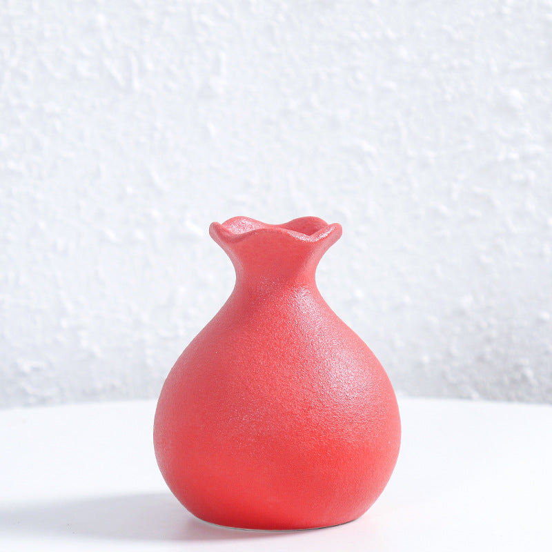 Einzigartige gebogene keramische Blumenvase Brehn