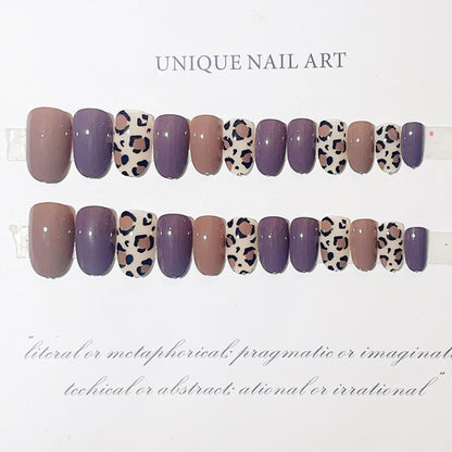 Stylisches Leopard-Print Press-On Nagelset