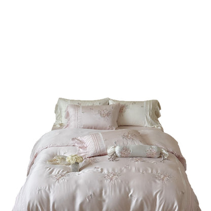 Fein glänzendes Satin-Bettwässet mit gestickten Rosenbouquets und Zierkissenrolle Brehn