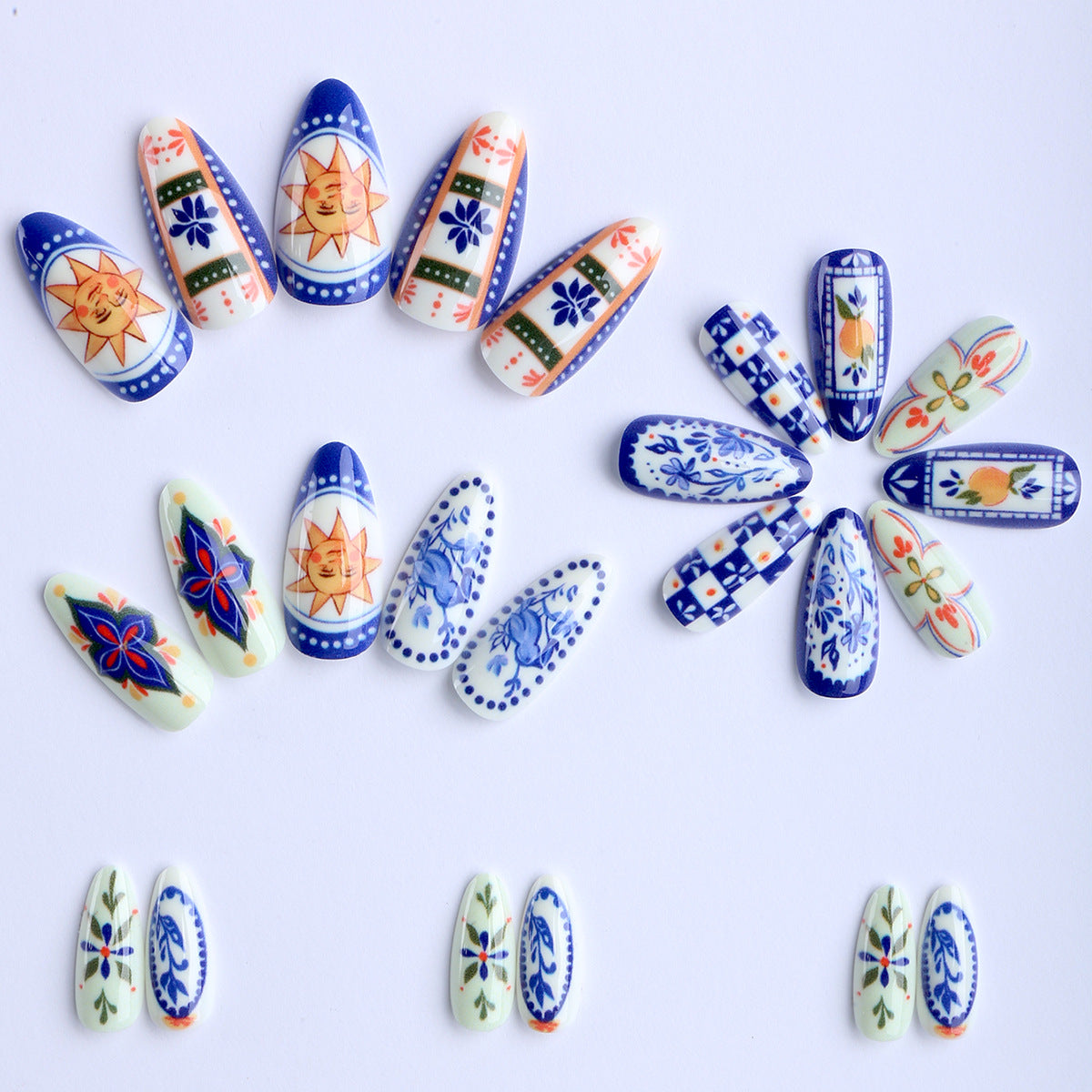 Künstliche Fingernägel mit Handgefertigtem Floralen Design Brehn